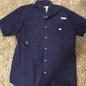 SOLD Columbia short sleeve fishing shirt